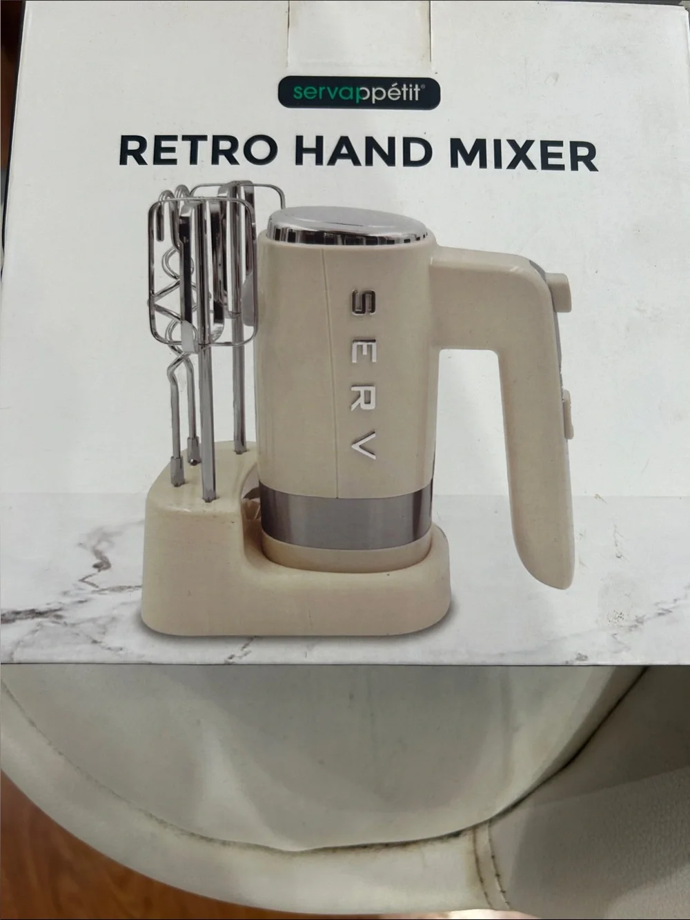 Servappétit Retro Hand Mixer in Cream